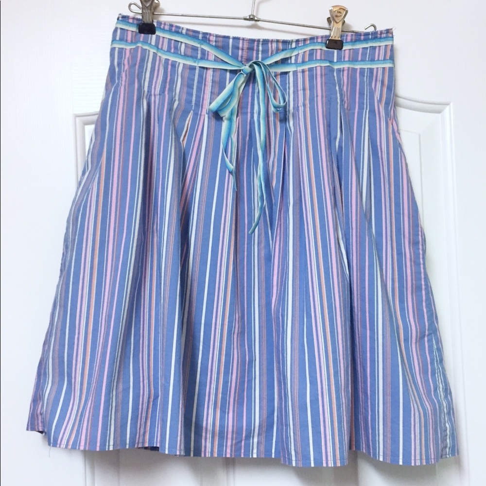 Old Navy skirt